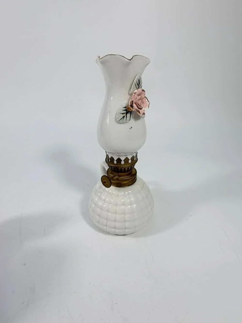 Mini Finger Oil Lamp Porcelain Ceramic Raised Rose Shade Chimney Vintage Home De - Picture 5 of 16